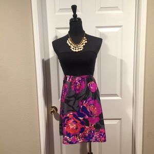 Roxy Strapless floral dress, top part is black